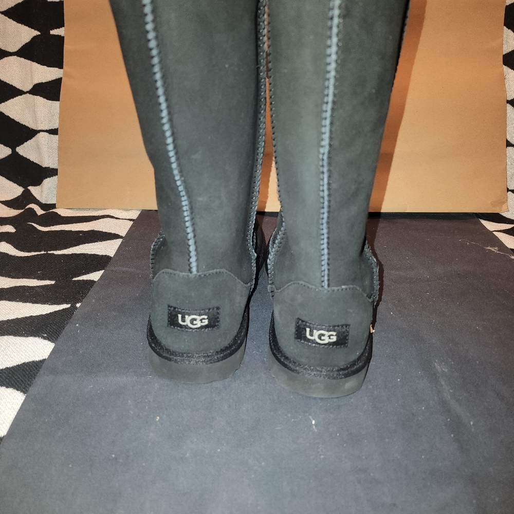Water resistant boot - Picture 9 of 11